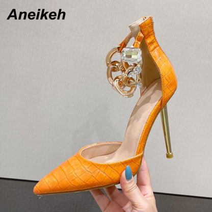 Classic Pumps