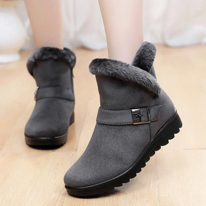 Plush-Lined Winter Boots