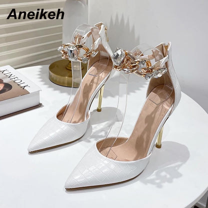 Classic Pumps